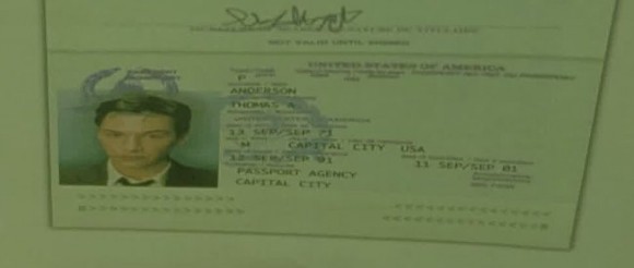 Паспорт Нео из фильма «Матрица» (фильм от 1999г., срок действия паспорта заканчивается 11 сентября 2001г.)